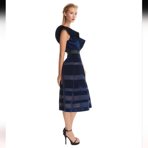 NWT Self Portrait Elegant Blue Off-Shoulder Dress Sz 6 - Picture 2 of 7